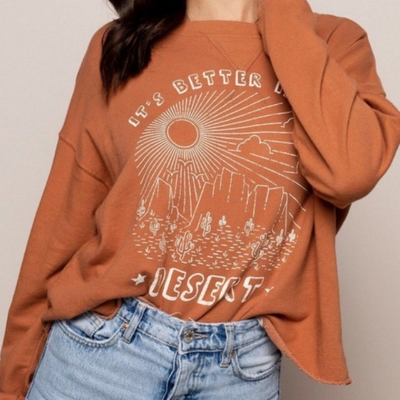 *SOLD* LOVE VINTAGE It's Better In The Desert Raw Rolled Hem Cropped Sweatshirt - Picture 4 of 10